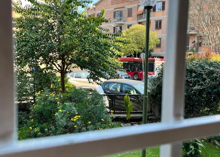Apartment Da Lory A Garbatella